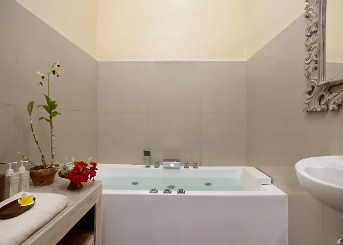 Grand Ashanti Villa Ubud